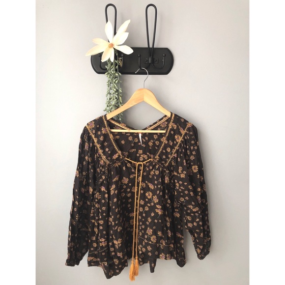 Free People Tops - Free People • Never A Dull Moment Top